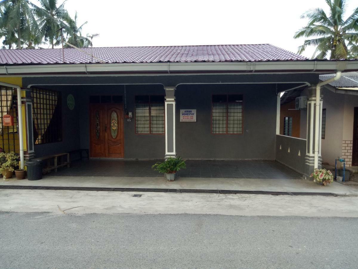 Aiman Homestay Маранг Экстерьер фото