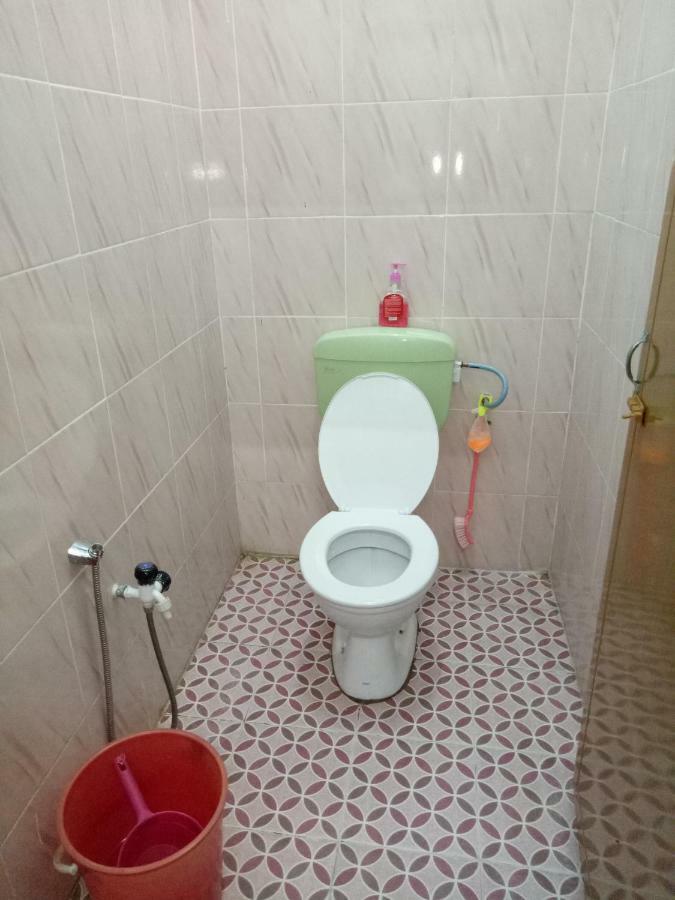 Aiman Homestay Маранг Экстерьер фото